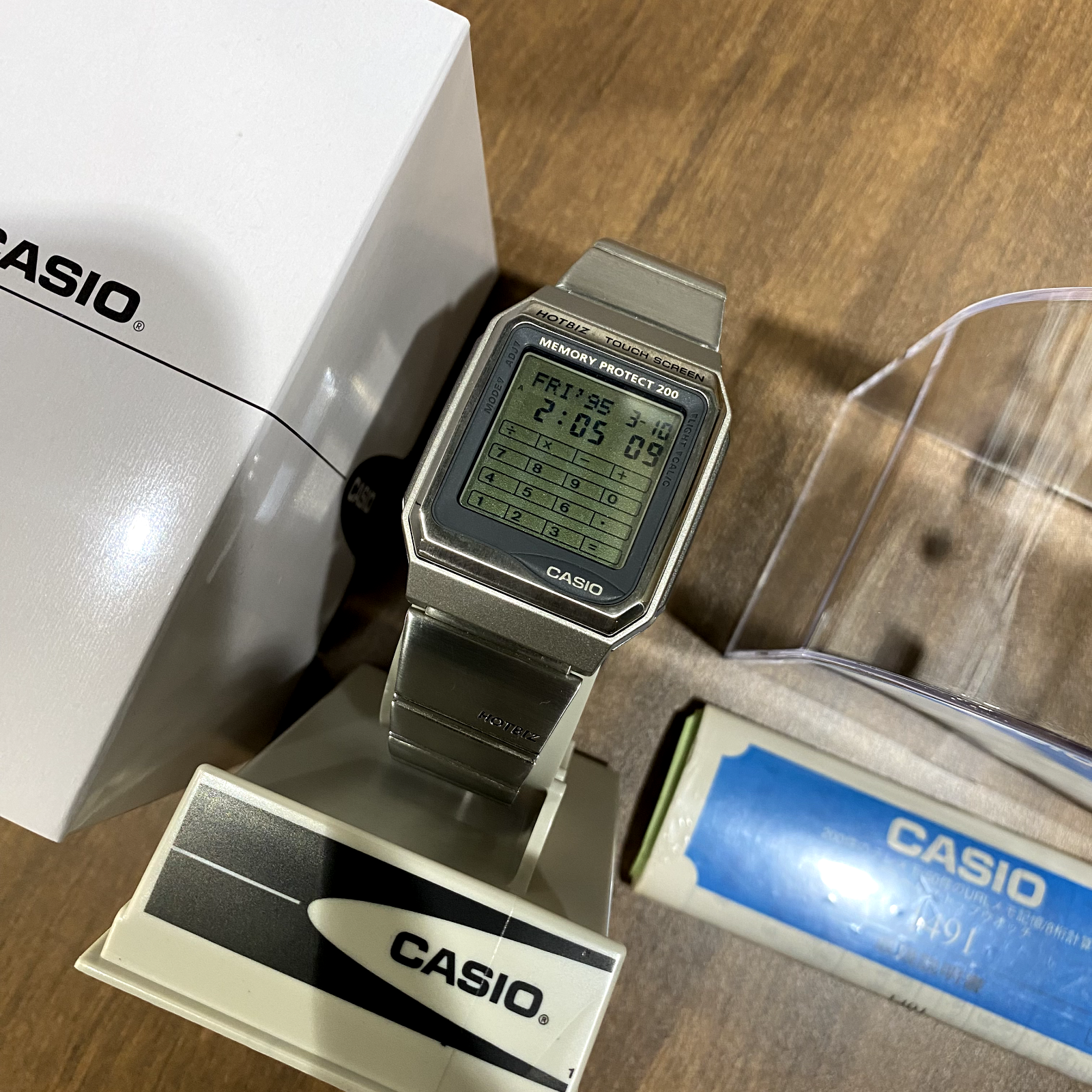 Casio Data Bank Hotbiz VDB-3120 Touch Panel Digital Watch