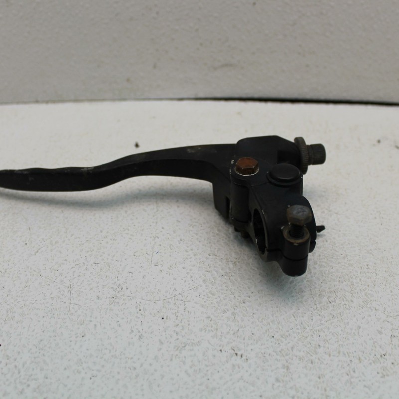 専用7 28 1983 1984 KAWASAKI GPZ ZX1100 (#318) CLUTCH PERCH