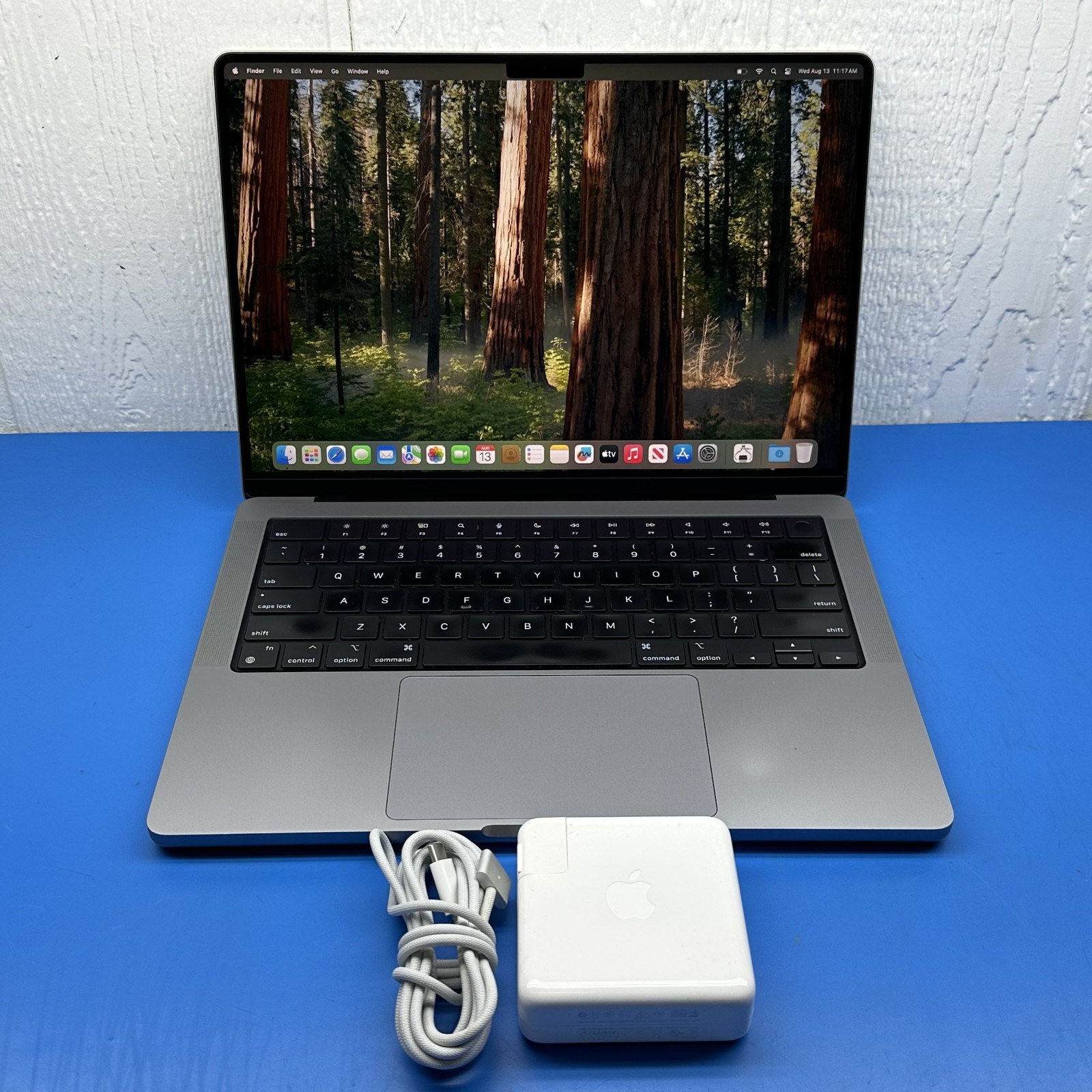 ★MacBook Pro 14 2021★M1 Pro/16GB/512GB Amazon.com: 2021 Apple MacBook Pro (14-inch, M1 Pro chip