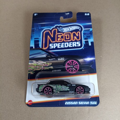 やま Hot Wheels Neon Speeders 等計55台セット Hot Wheels Track Set, Neon Speeders Skyscraper Speed Circuit