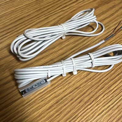 NEW SMC Reed/Magnetic Switch 24VDC Max 100VAC Max 2 Wire D-Z73L