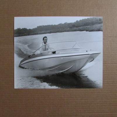 1973~ORIGINAL  PHOTO LOT OF 9~LIVE AND LET DIE~ROGER MOORE & YAPHET KOTTO