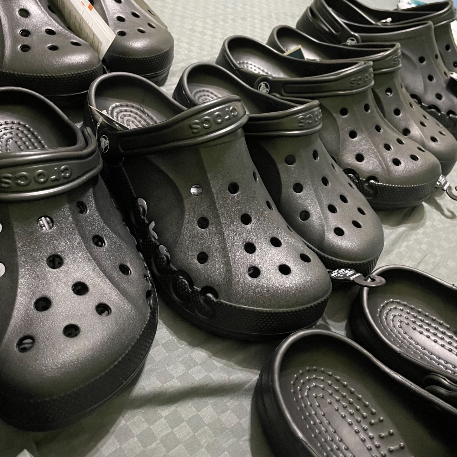 crocs baya black