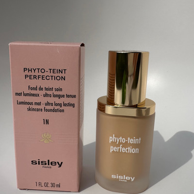 Sisley Paris Phyto-Teint Perfection Foundation 0N Dawn Luminous Long Lasting