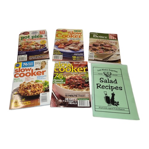 LOT 5 Betty Crocker Crockpot Pillsbury Slow Cooker Recipe Cookbooks Variety