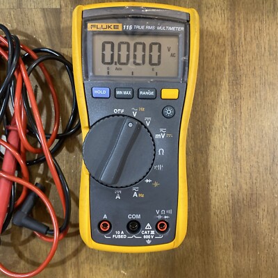 Fluke 115 Compact True-RMS 600VAC Field Technicians Digital Multimeter