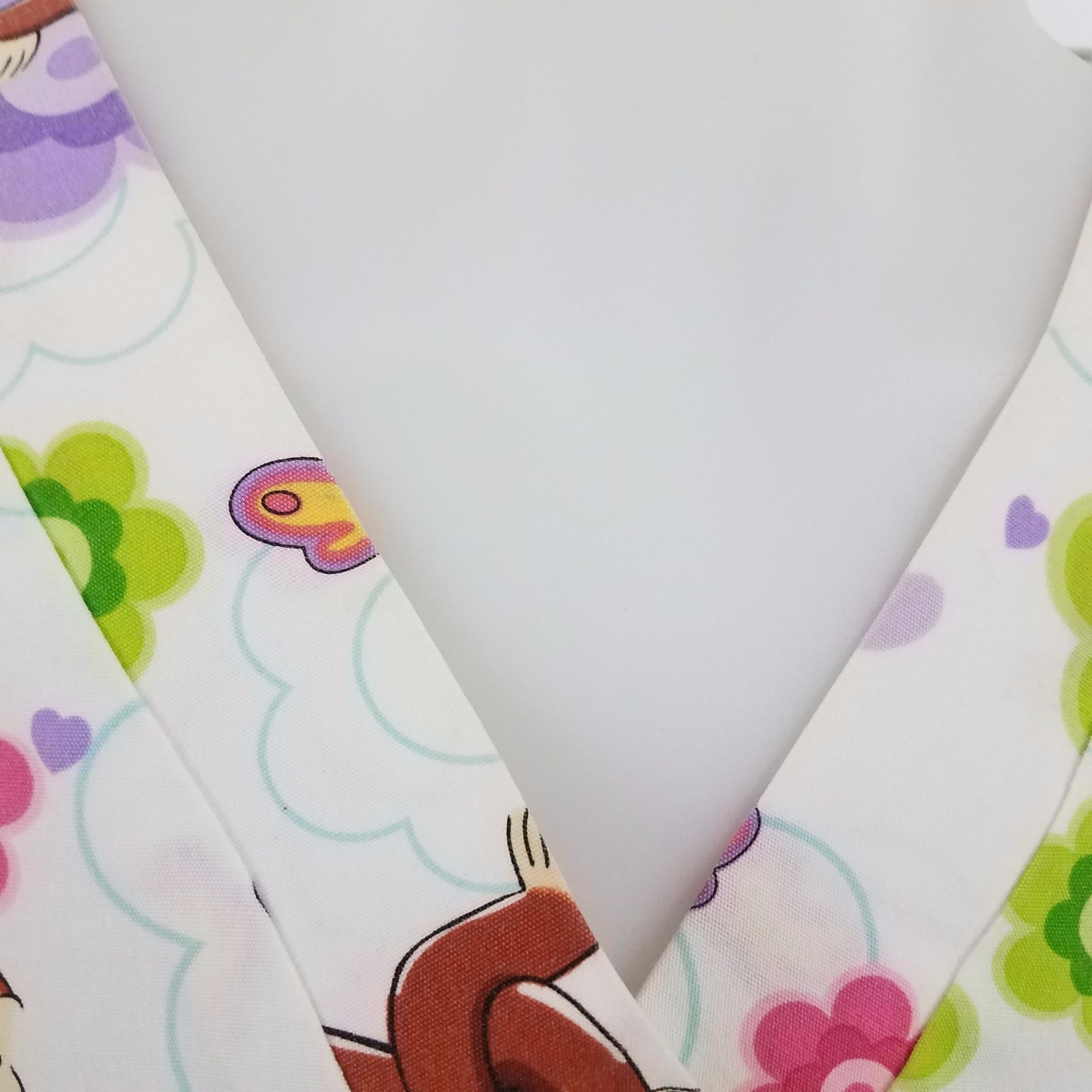 curious george scrub top white floral butterfly white M adventures short sleeve