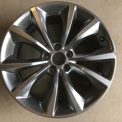 2015-2017 Chrysler 200 18x8 5x110 2516 Hyper Silver