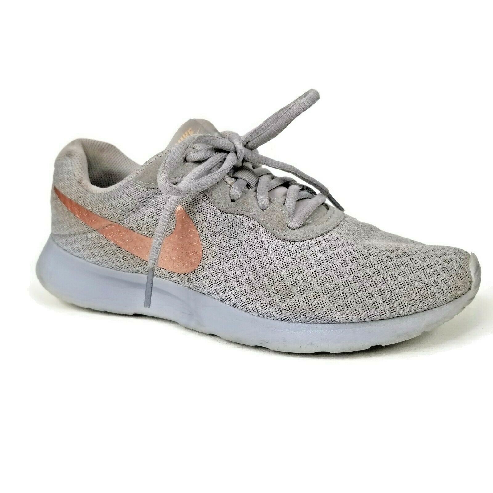 peplum top and jeans