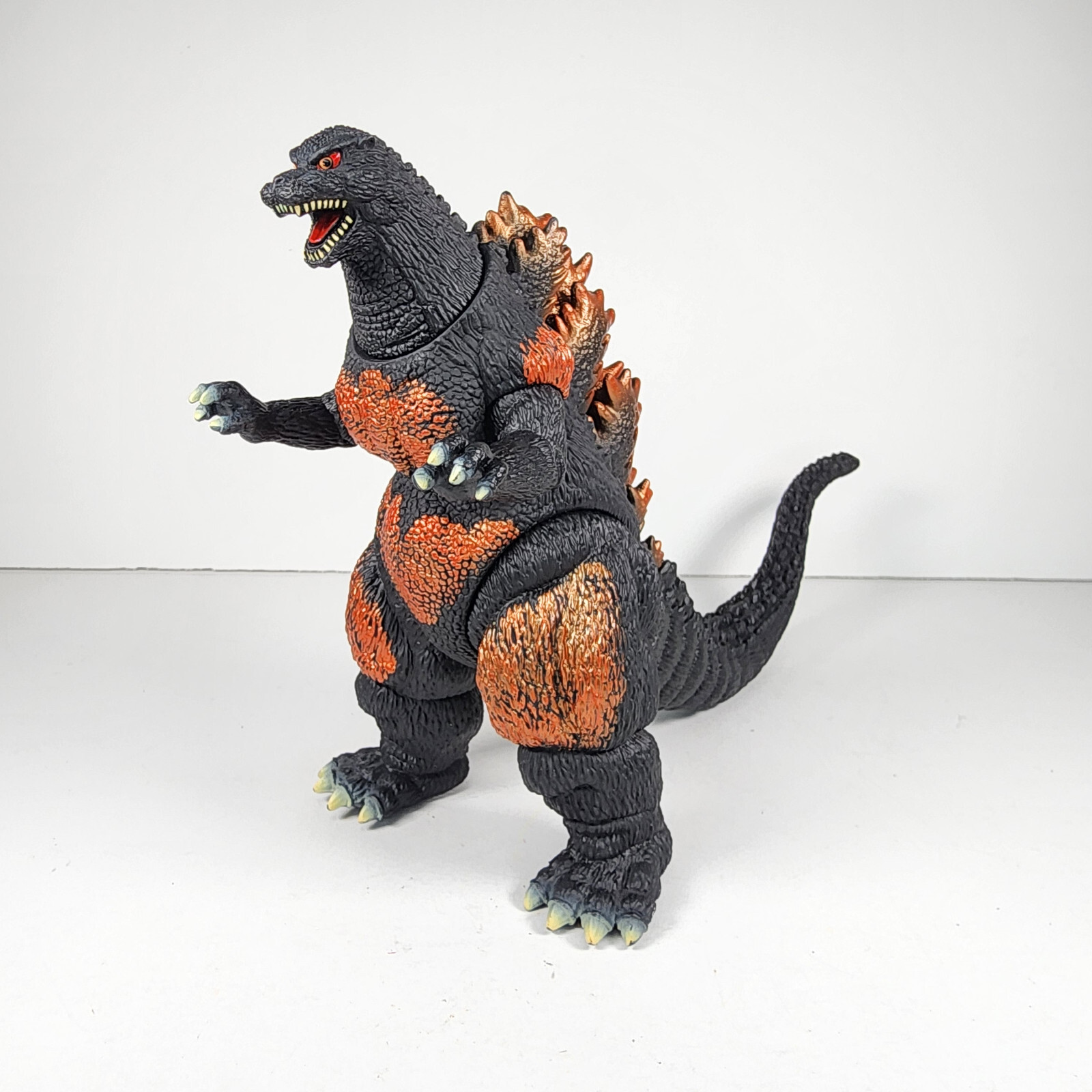バーニングキングダム Newborn GODZILLA HR323 Godzilla/Toho Collectibles - Kaiju Battle