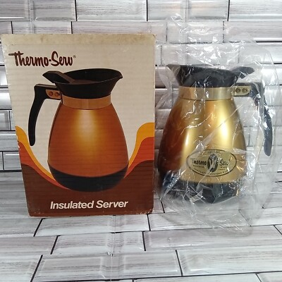 Thermo Serv Gold Insulated Server Drink Pitcher NEW 1970 s Vintage 44oz w/ Box