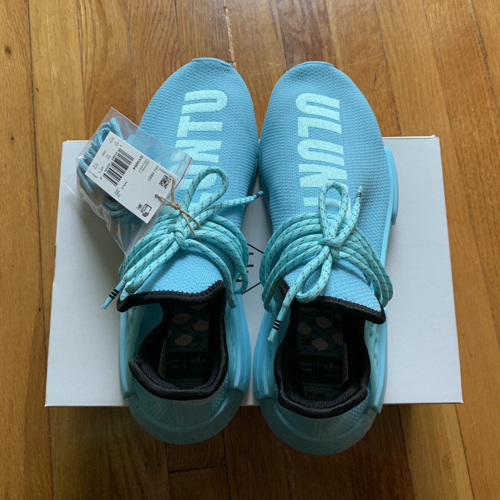 pharrell nmd hu aqua