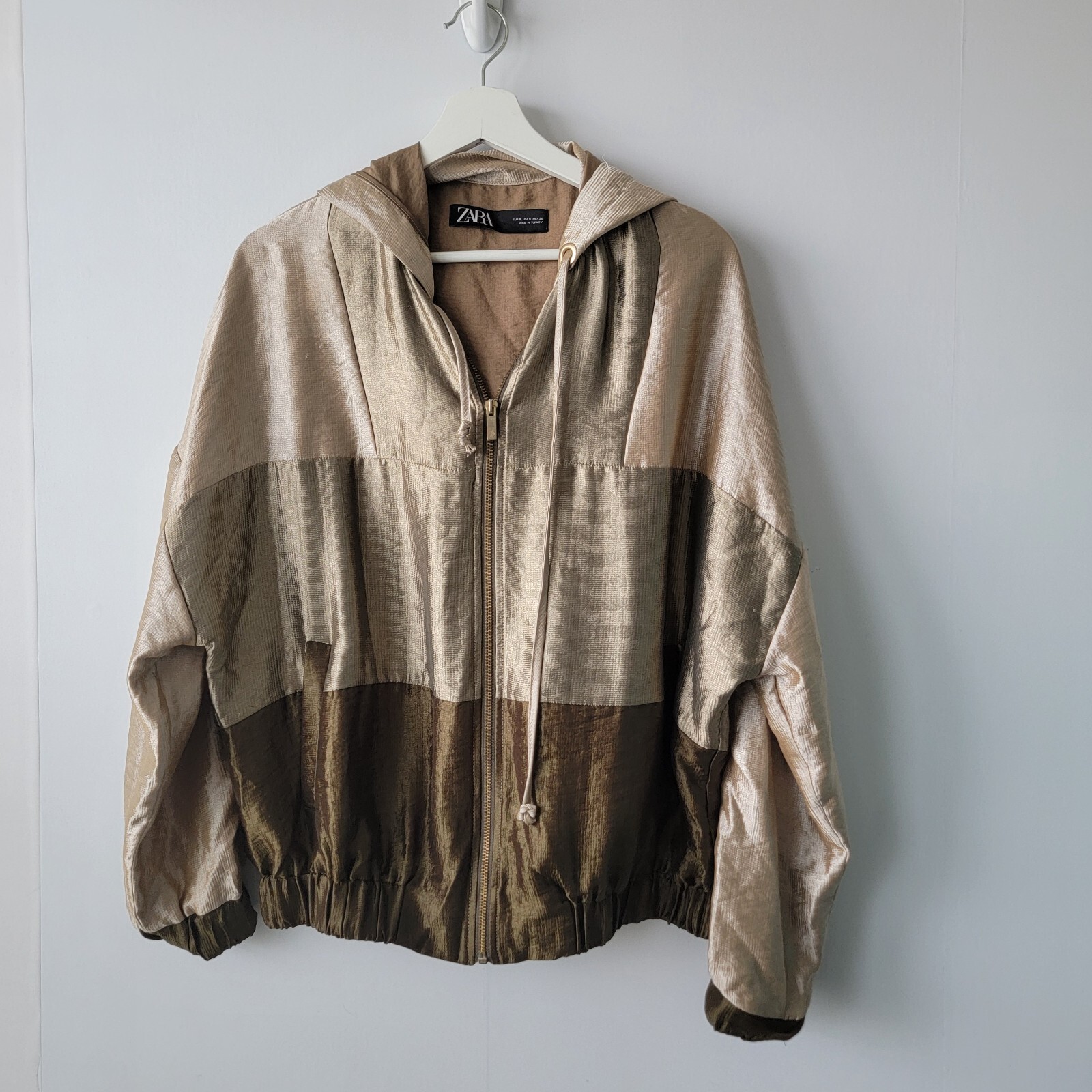 time is on HOODED COAT サイズ1 Zara Colour Block Metallic Hooded Lightweight Jacket size S