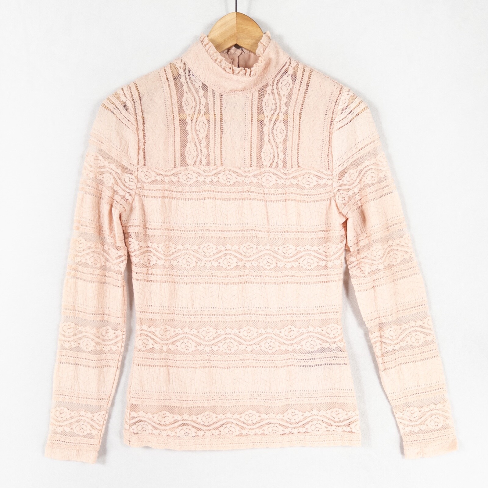 Bebe Top Womens XS Light Pink Lace Long Sleeve Mesh Lined