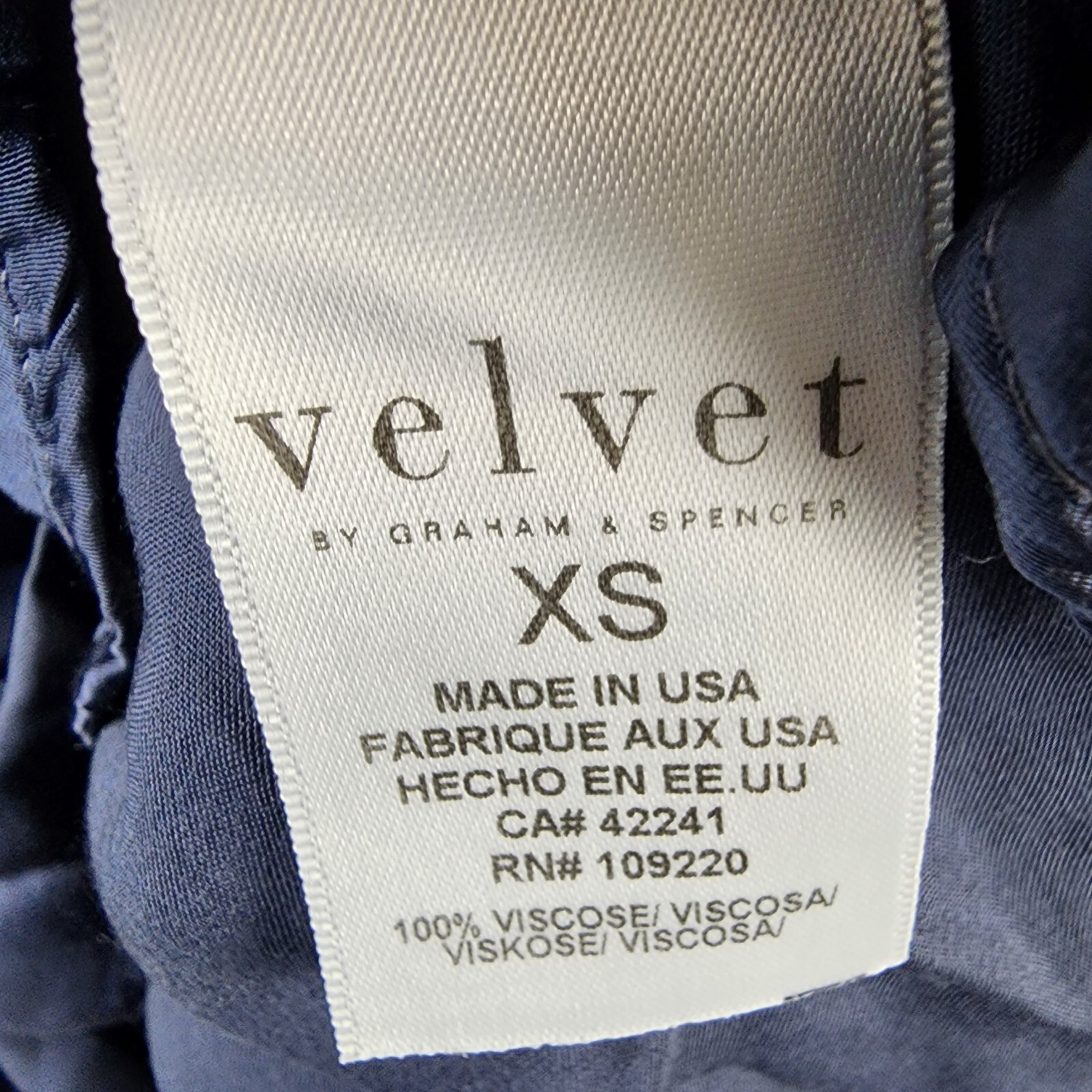 Velvet by Graham & Spencer Leila Pleated Sleeve Top Women's XS Steel Long Sleeve - Picture 10 of 12