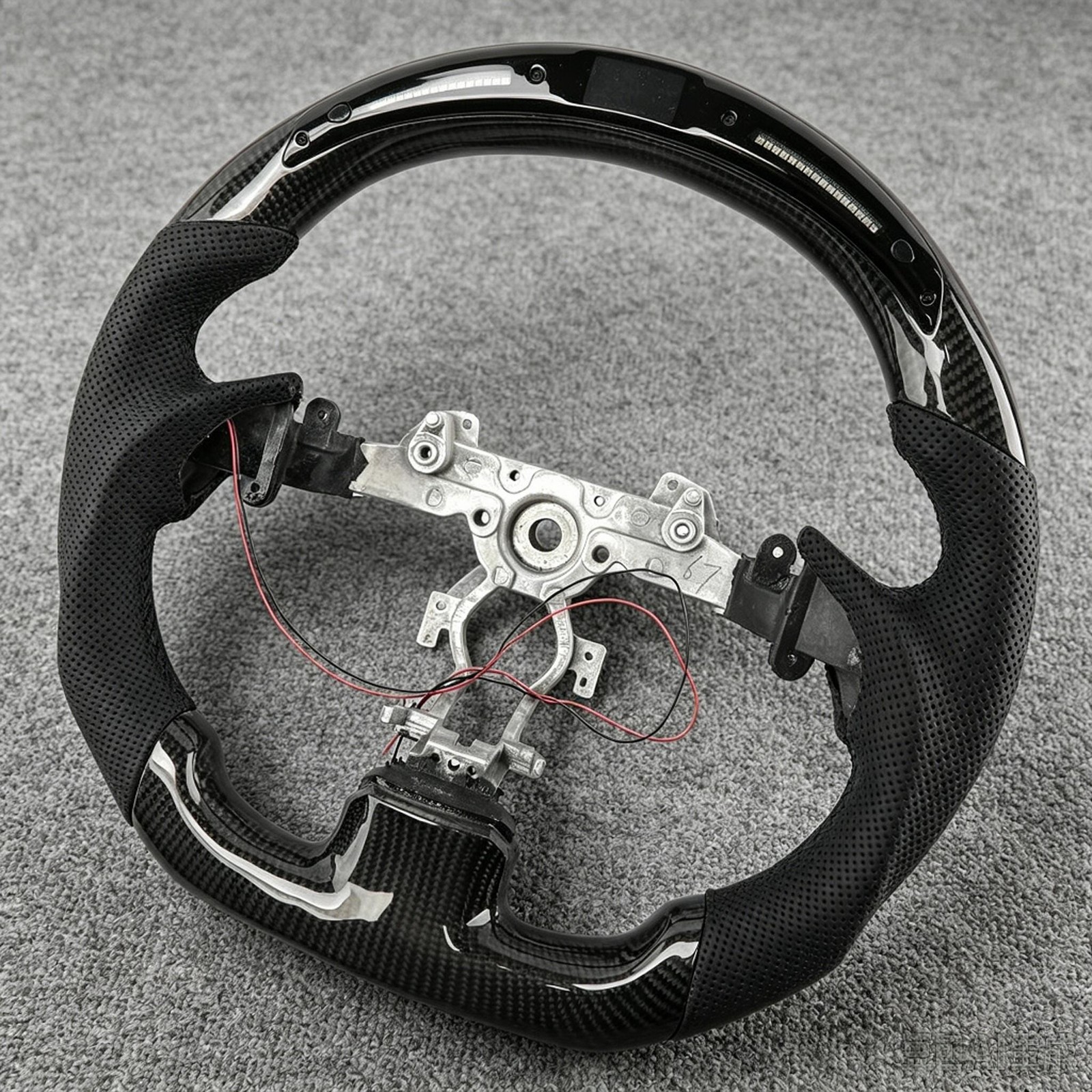 For Infiniti G37 G37X Heavy‑Duty Sport Black Carbon Fiber Steering Wheel