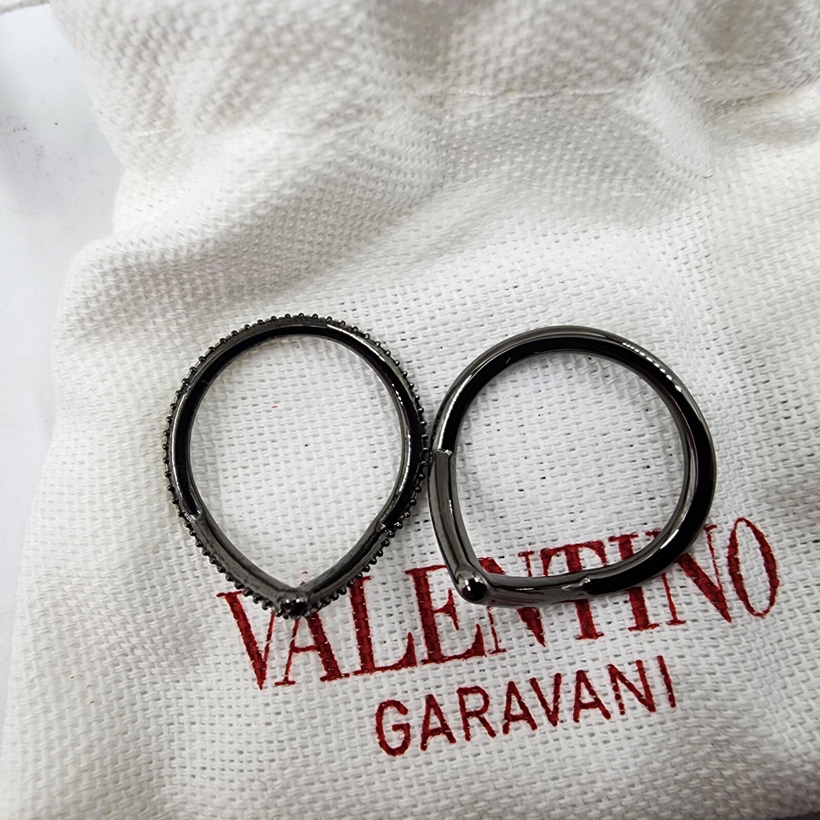Valentino Garavani Embellished V-Shape Set Ring Women's IT 17 Black Solid - Picture 10 of 11