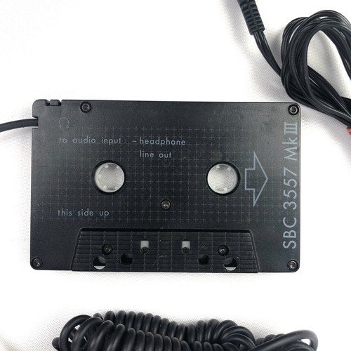 Magnavox Portable CD Player Dual D/A Converter Car Cassette Adapter & Headphones