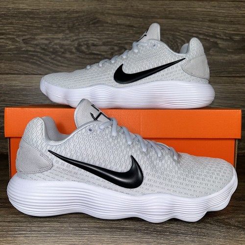 Sneakers New