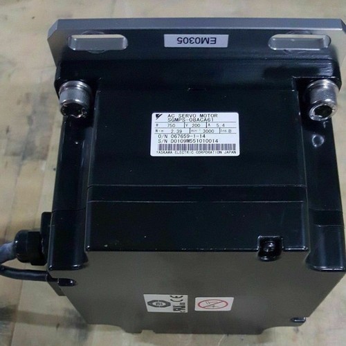 YASKAWA　MYVIS　YV200　ジャンク品 CIMR-JC2A0006BAA