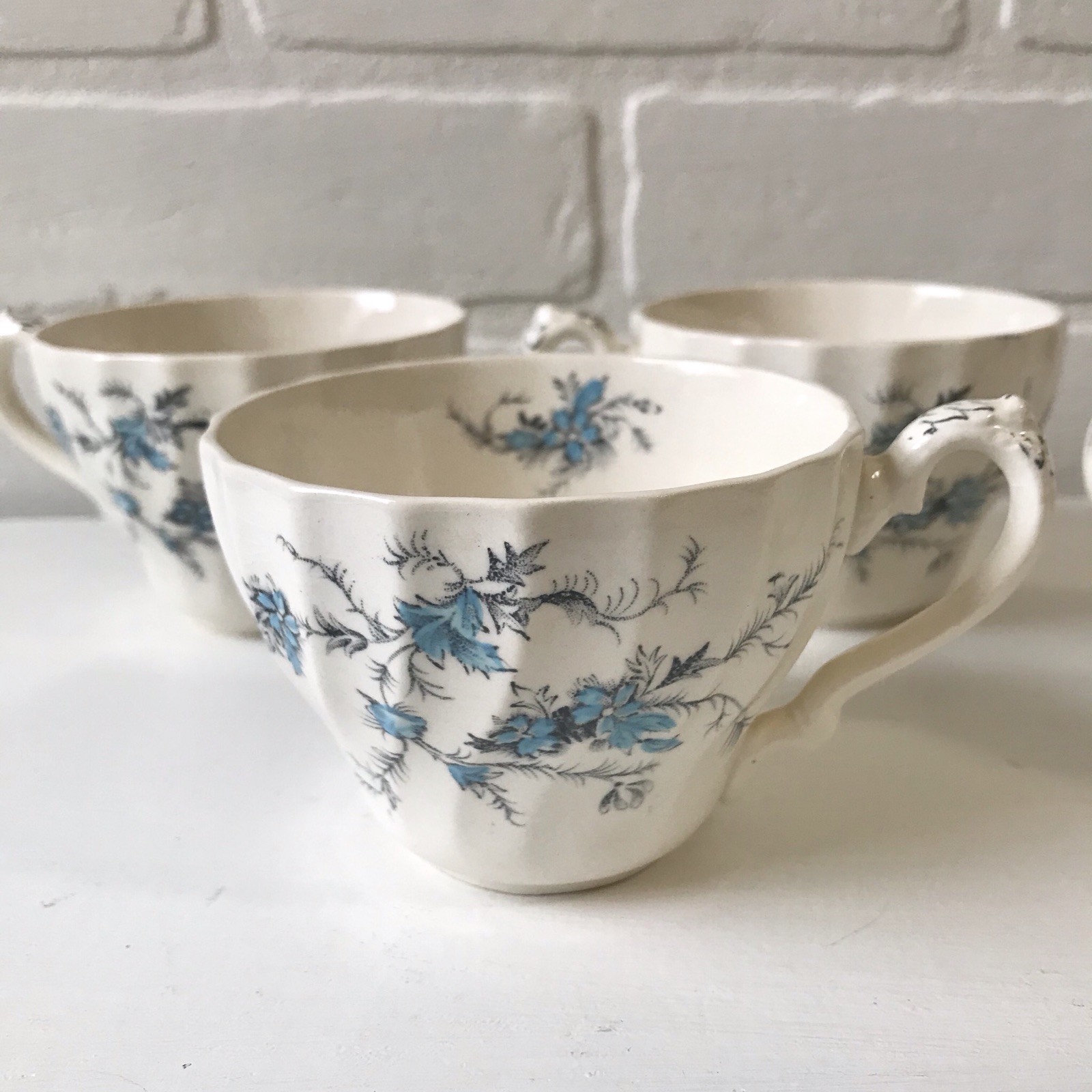 Vintage Myott Staffordshire Ware Tea Cups Forget Me Not Pattern England Set of 4