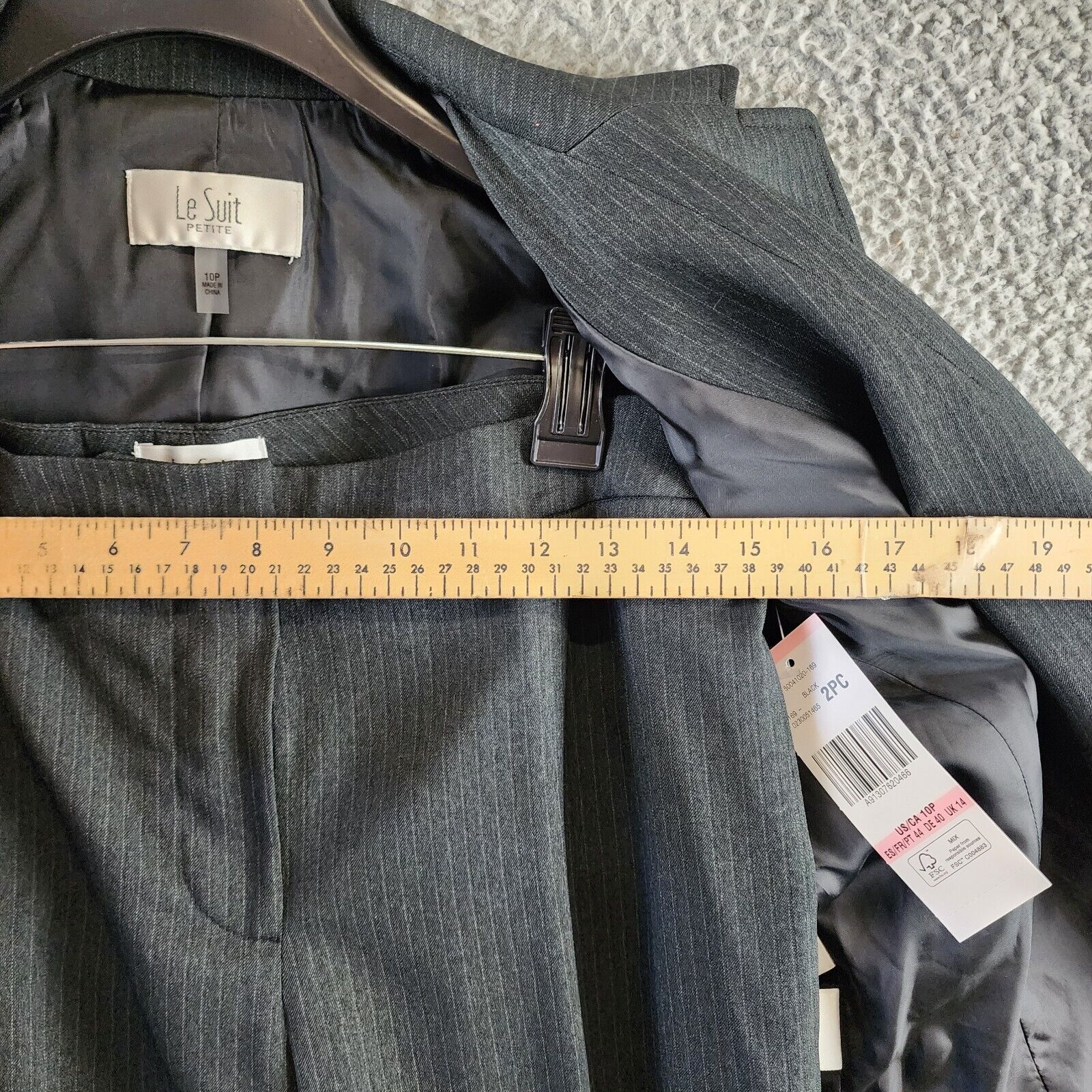 Le Suit Petite Two-Button Pinstriped Pantsuit Women's 10P Black Single Breasted - Picture 12 of 18