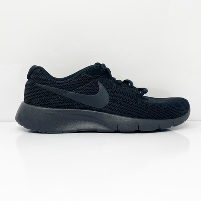 

Nike Boys Tanjun 818381-001 Черные кроссовки для бега Размер 4Y, Черный, Tanjun