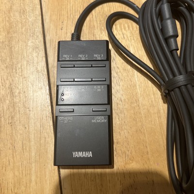 Yamaha Model REV 5 Digital Reverb Reverberator *** remote control only