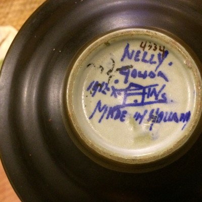 PZH Gouda candle holder, Nelly design, c.1927, Holland pottery