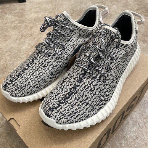 yeezy turtle dove size 9