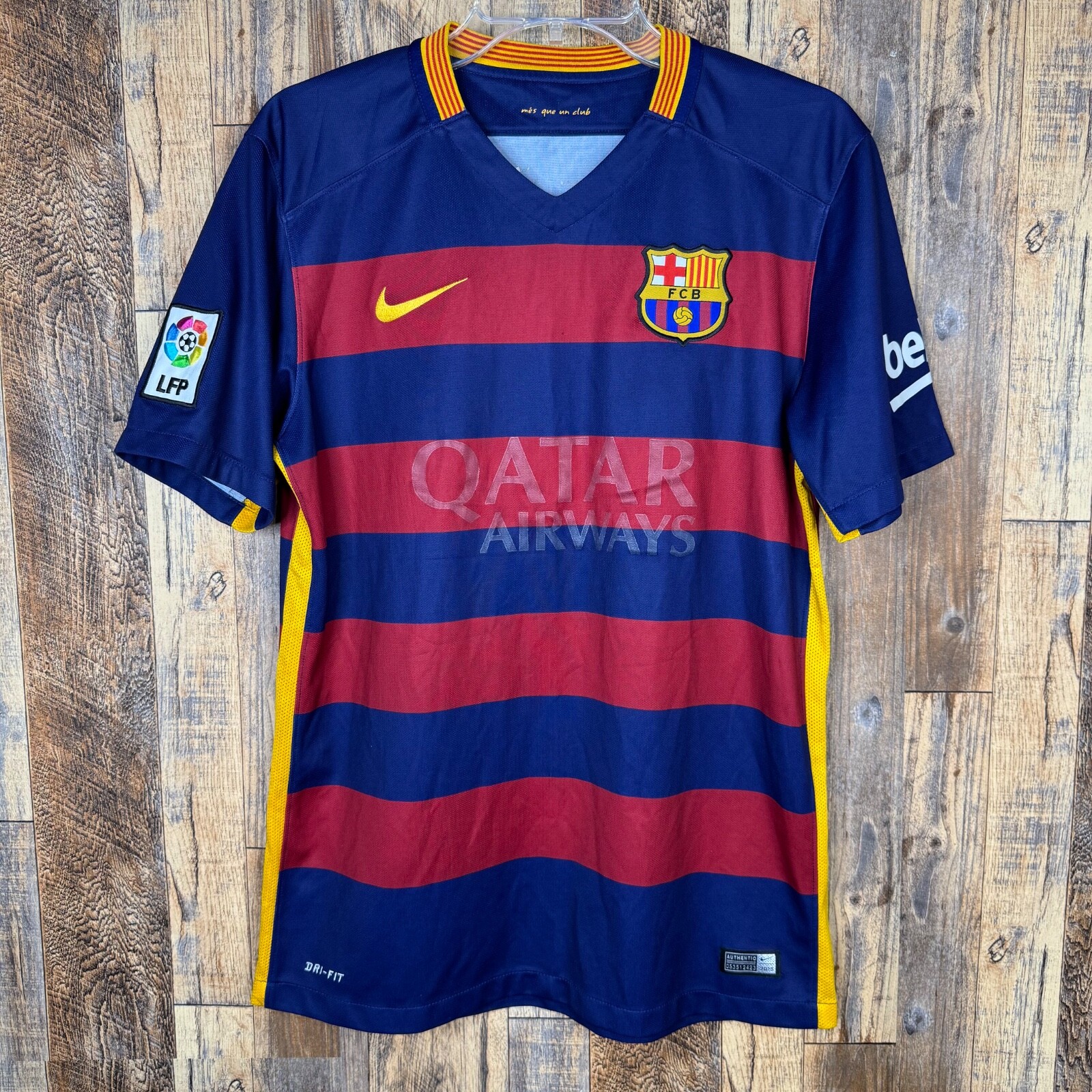 FC Barcelona 2015-16 Home Soccer Jersey Nike 658794-422