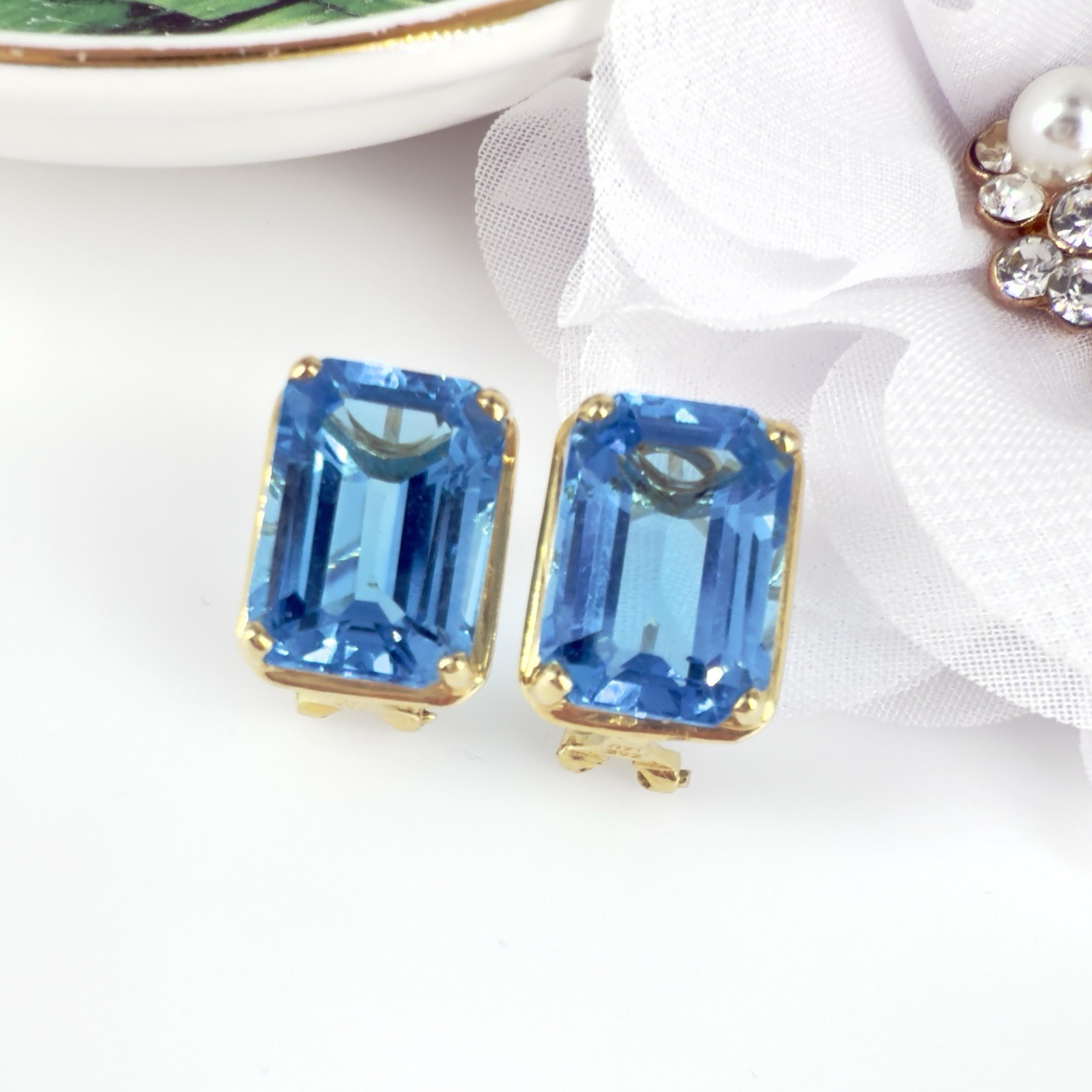 14k Yellow Gold Swiss Blue Topaz Omega Back Earrings, Preowned - Picture 4 of 12