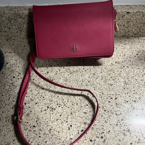 超セール！Tory Burch EMERSON CROSSBODY Tory Burch Emerson Women's Saffiano Leather Crossbody Bag