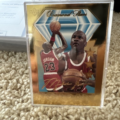 ＠NBA ブルズ コメモラティブカード (UPPER DECK 1996)22k 1996 Upper Deck Michael Jordan 22K GOLD CARD He's Back