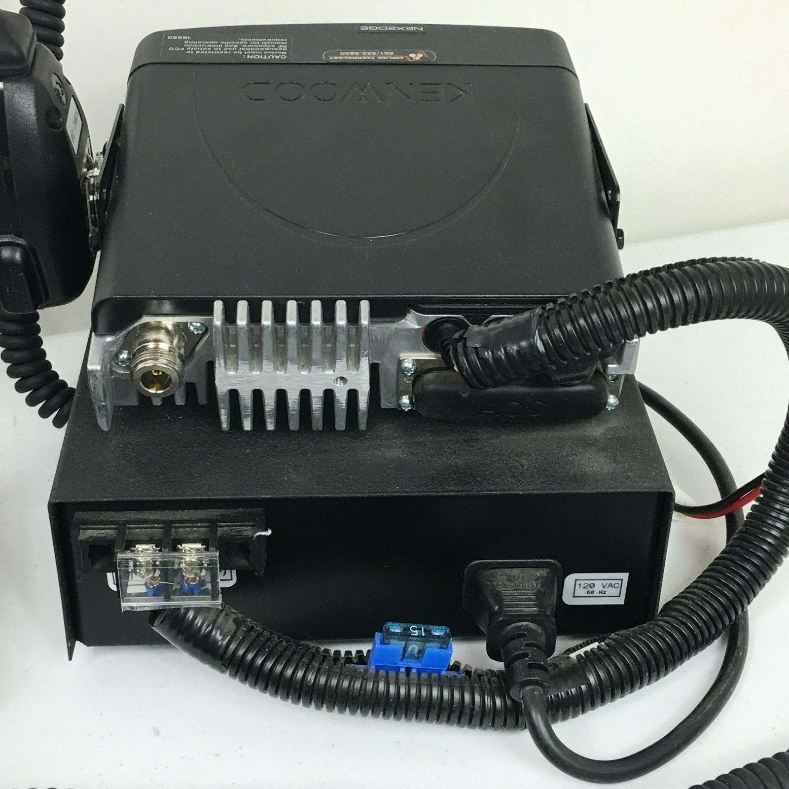 Lot of Kenwood TK980 800 mhz Trunking & Conventional Mobile 2-Way Radio W/Mics