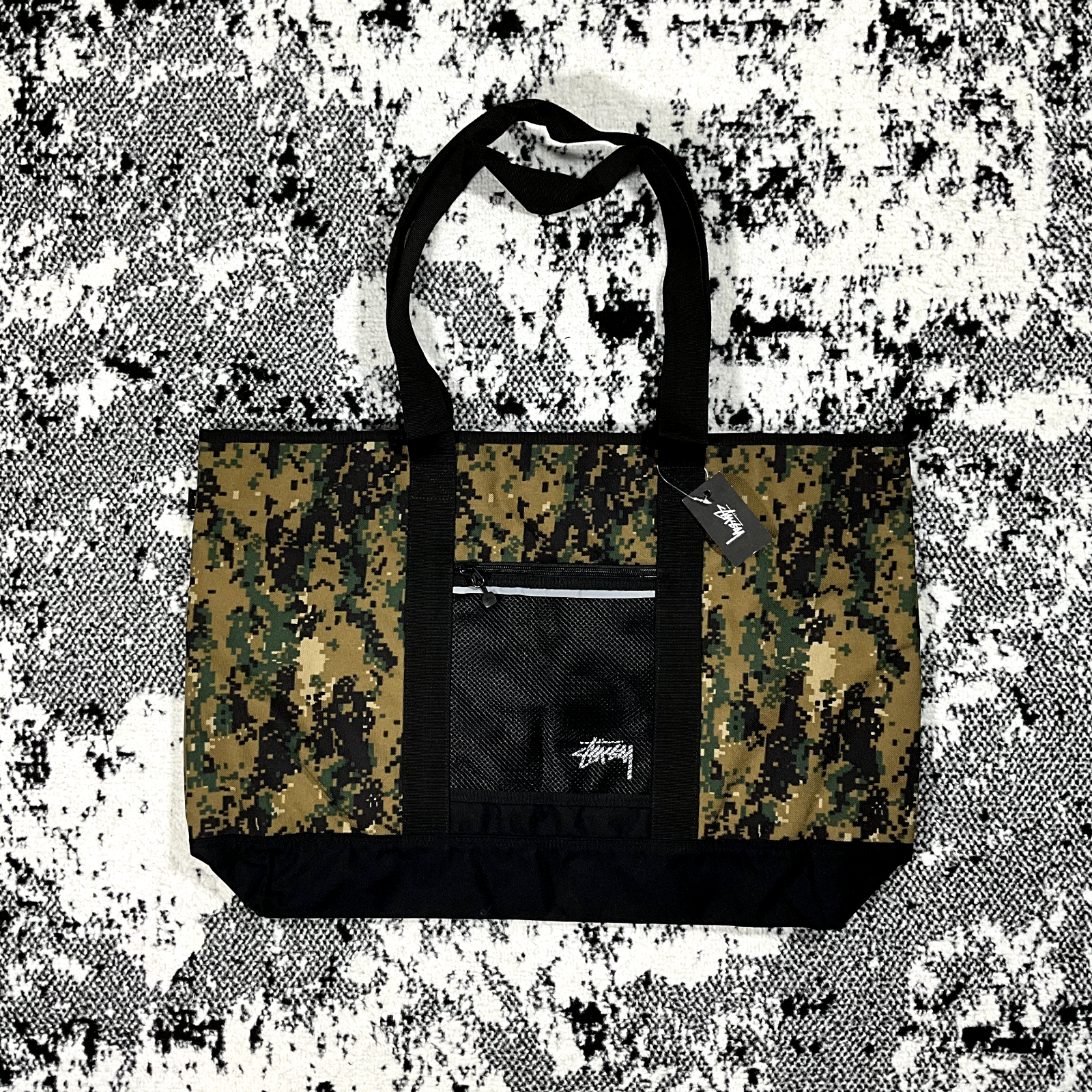 BRAND NEW STUSSY DIGI CAMO TOTE BAG - WOODLAND CAMO