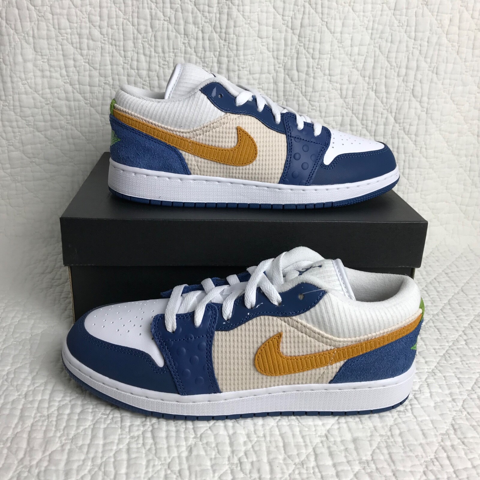 Nike Air Jordan 1 Low SE (GS) Shoes Big Kids SZ 7Y French