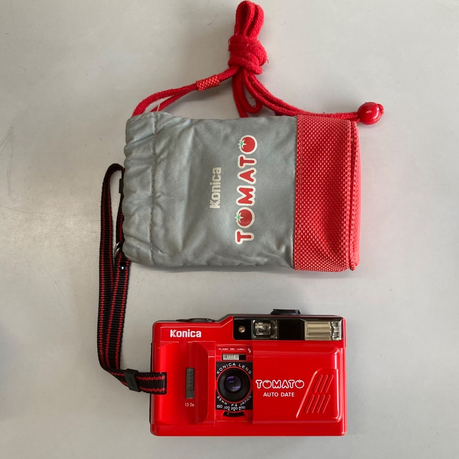 Vintage Konica Tomato 35mm Point & Shoot Red Camera & Case Vintage Konica Tomato 35mm Point & Shoot Red Camera & Case