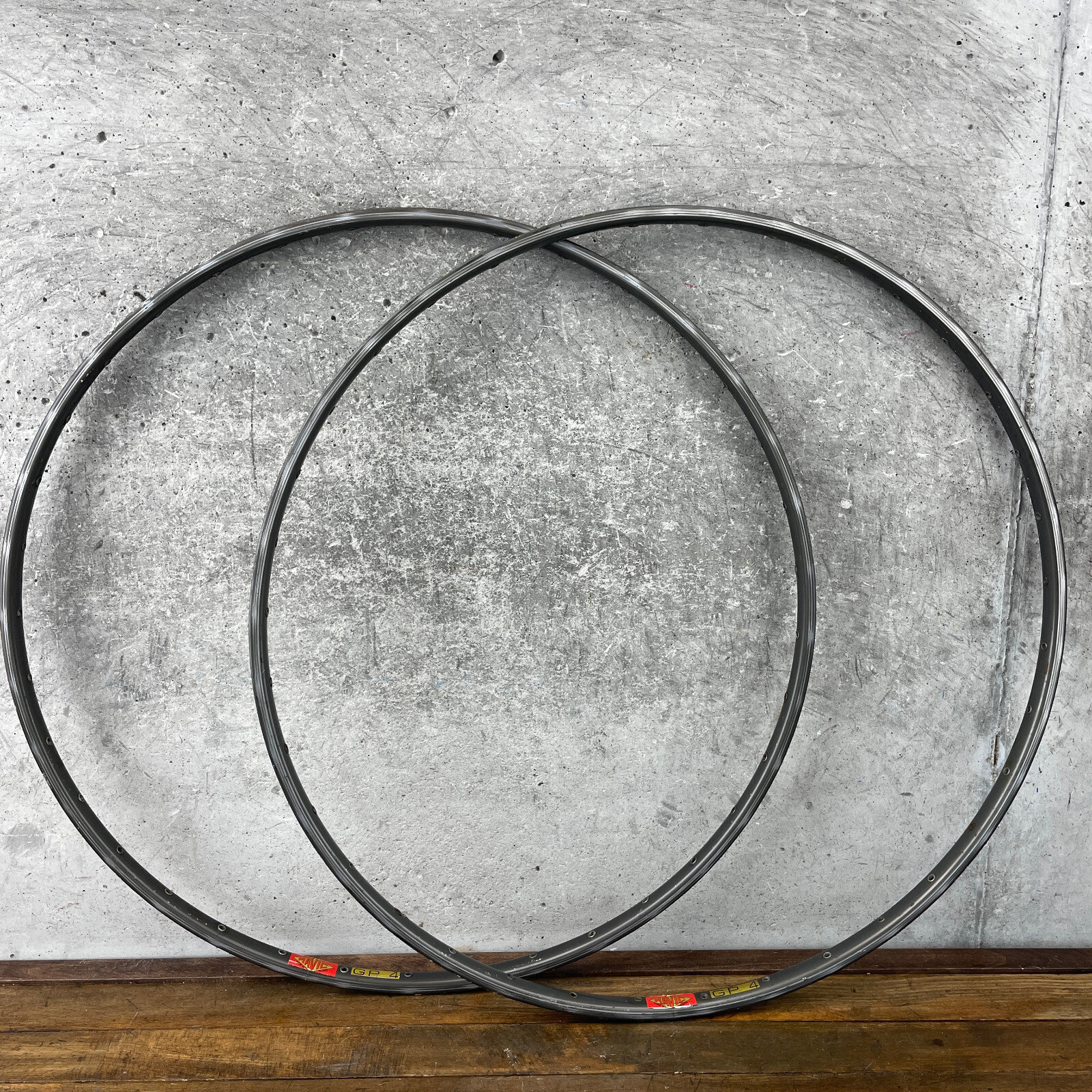 MAVIC GP4 Campagnolo 700C ホイールビンテージ Vintage Mavic GP4 Tubular Rims Hoops Lot 2 Sew Up GRey Black