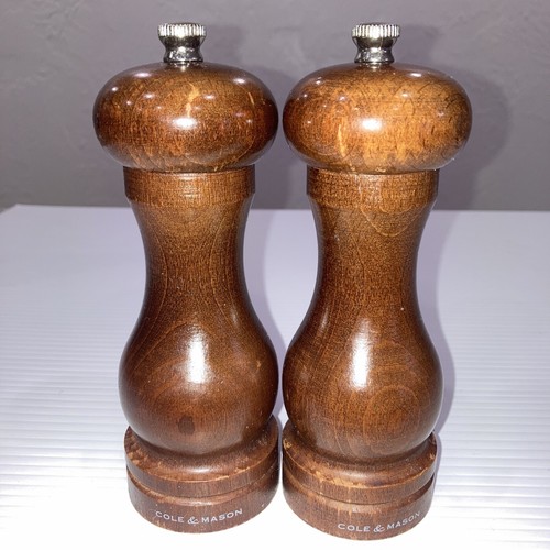 COLE & MASON Capstan Wood Salt and Pepper Grinder set 6 3/8"
