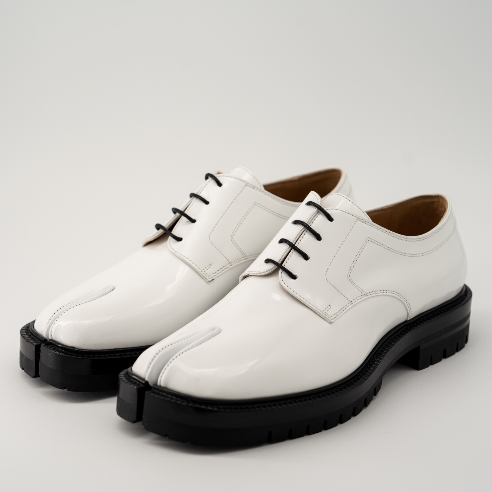 【MAISON MARGIELA】 TABI LACED UP SHOES 20409502_50421429_600.jpg