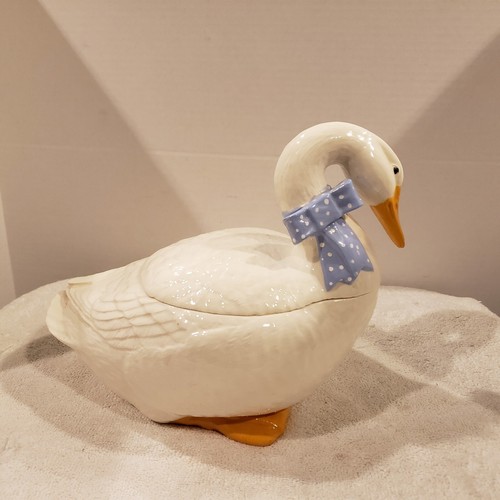 Vintage 1984 Sittre Ceramic Products Inc. Goose Cookie Jar