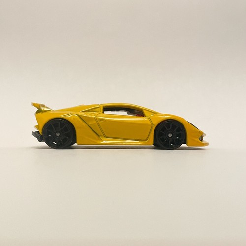 ミニカー Hot Wheels Lamborghini Sesto Elemento Hot Wheels Lamborghini Sesto Elemento (NEED FOR SPEED). US