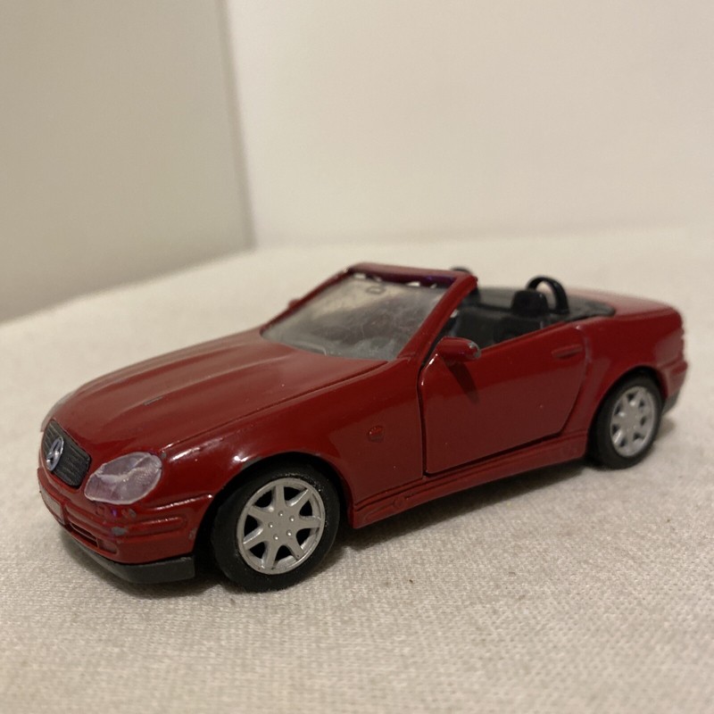 Maisto Voiture Mercedes Slk 230 Rouge 1/35 MÃ©Tal VÃ©Hicule Miniature 