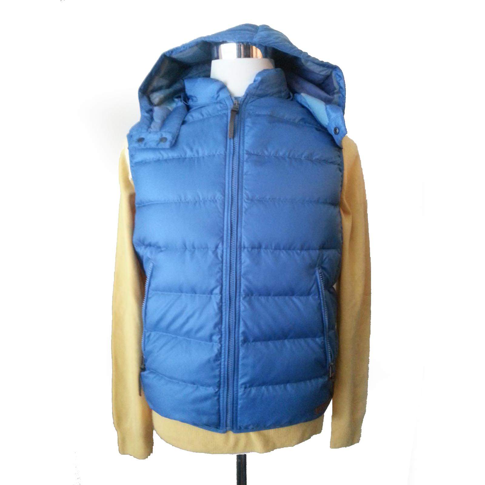 burberry vest blue