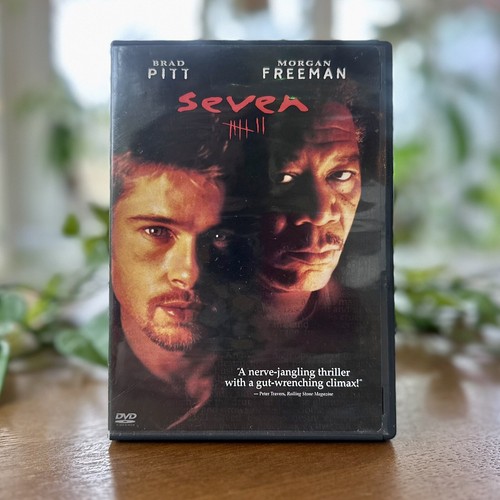 Seven Se7en VII DVD 1995 Brad Pitt Morgan Freeman Gwyneth
