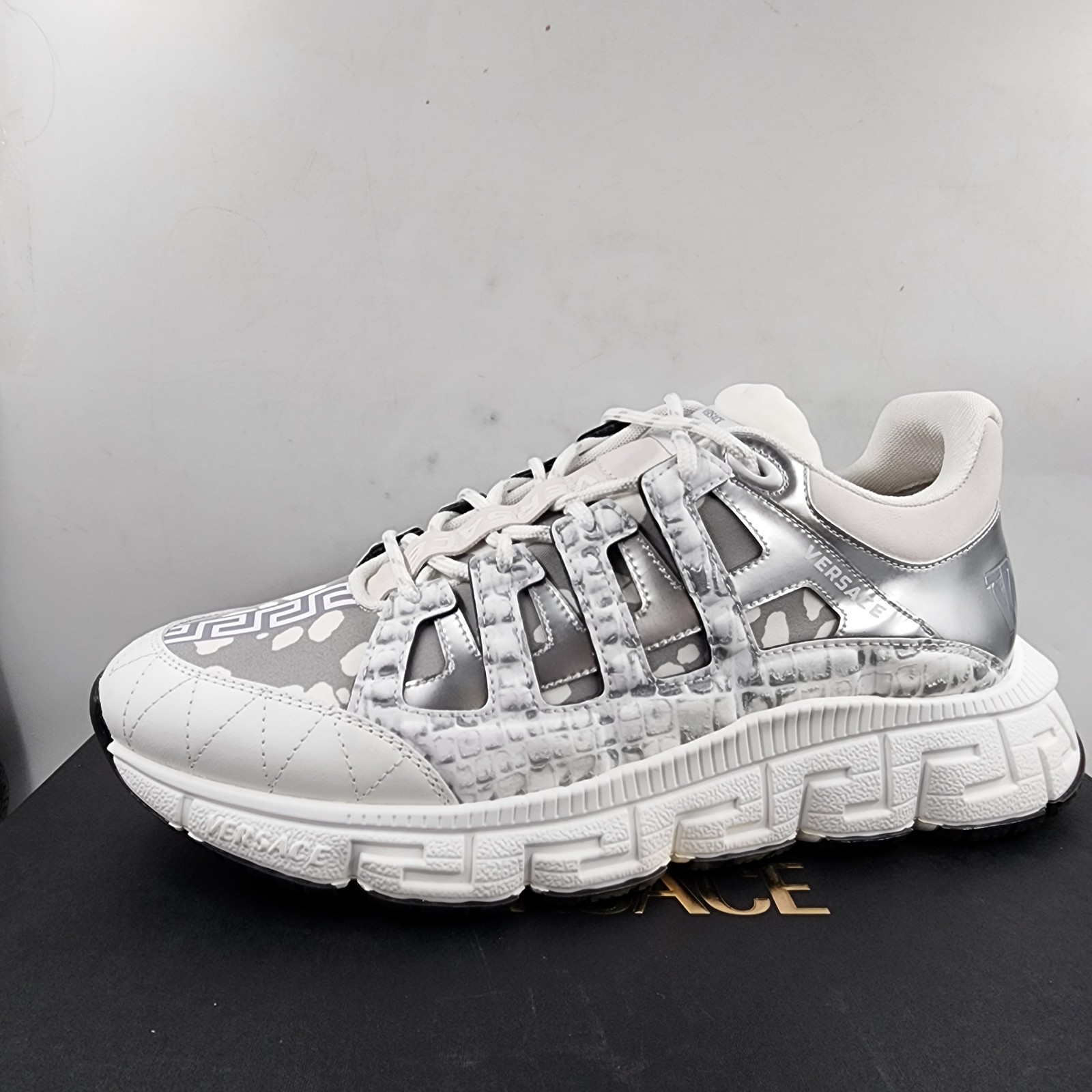 Versace Trigeca Low Top Sneakers Men's 45/12US White/Gray Mix Print Lace Up - Picture 16 of 22