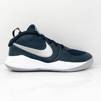 

Черные баскетбольные кроссовки Nike Boys Team Hustle D9 AQ4224-001, размер 7 лет, Черный, Team Hustle D 9