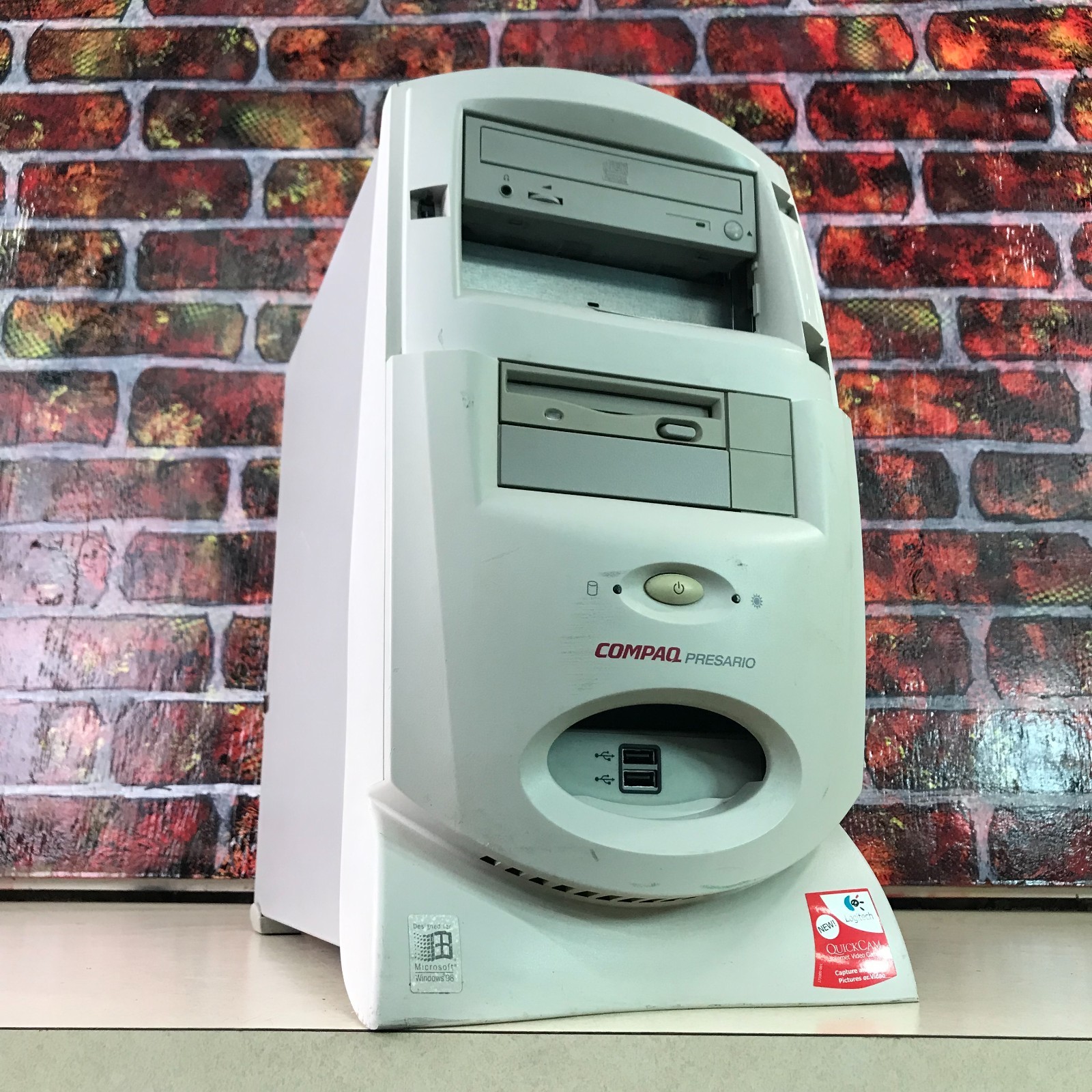 Compaq Presario PC for Retro Gaming AMD-K6-2 533MHz 192MB