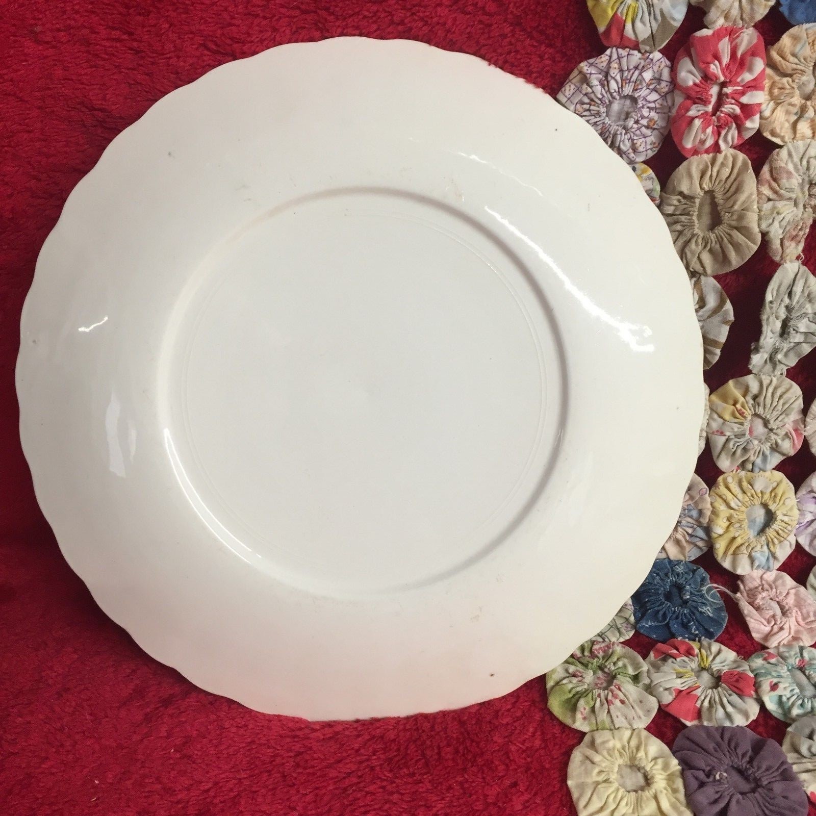 Vintage Oklahoma State Plate Gold Filigree Trim Scalloped Edge Multicolored